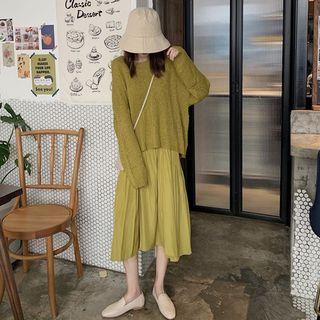 Plain Knit Top / Spaghetti Strap Midi Pleated Dress