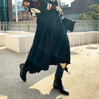 Deep-slit Crinkled Faux-suede Long Skirt