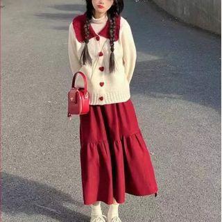 Heart Button Cardigan / A-line Skirt