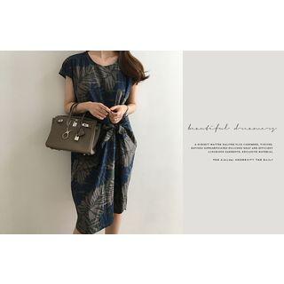 Tie-waist Pattern Dress