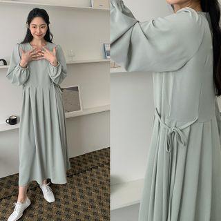 Bishop-sleeve Long Pleat Dress