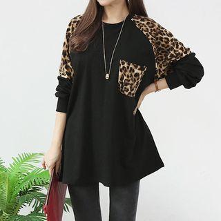 Round-neck Leopard Panel Pullover
