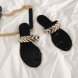 Toe-loop Metallic-band Flip-flops