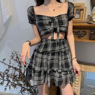 Set: Plaid Short-sleeve Cropped Top + Tiered Mini A-line Skirt