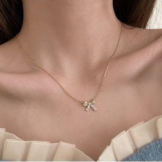 Bow Rhinestone Pendant Alloy Necklace Gold - One Size