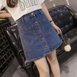 Pocket-accent Buttoned Denim A-line Skirt