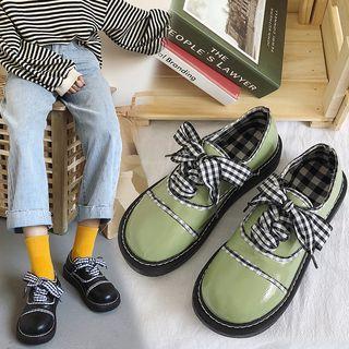 Checkered Shoelace Accent Oxford Shoes