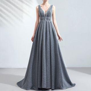 Glitter Sleeveless A-line A-line Evening Gown