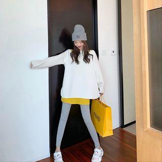 Mock Two-piece Pullover / Cropped Leggings