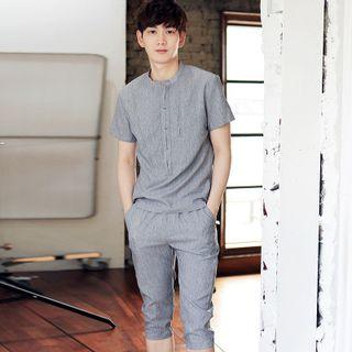 Set: Plain Short-sleeve T-shirt + Capri Pants