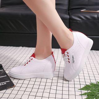Letter Printed Lace Up Sneakers