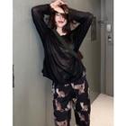 Sheer Light Top / Cat-print Wide-leg Pants