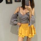 Long-sleeve Cold-shoulder Plaid Deep V-neck Crop Top