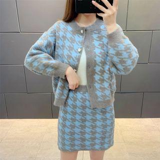 Set: Houndstooth Cropped Cardigan + Mini Knit Skirt