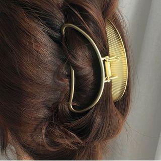 Plain Hair Claw Gold - One Size
