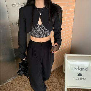 Cropped Jacket / Spaghetti Strap Leopard Print Top