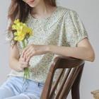 Laced-collar Puff-sleeve Floral Blouse