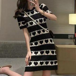 Short-sleeve Heart Knit Dress