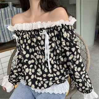 Eyelet Trim Off-shoulder Floral Print Chiffon Blouse Black - One Size