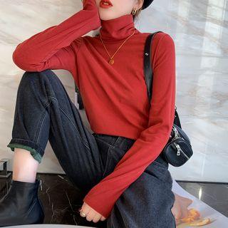 Cowl-neck Warmer T-shirt