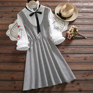 Long-sleeve Floral Embroidered Plaid Panel Frill Collar Dress