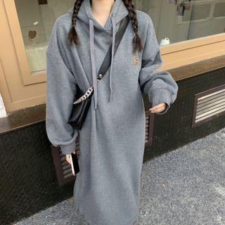 Long-sleeve Applique Hoodie Dress