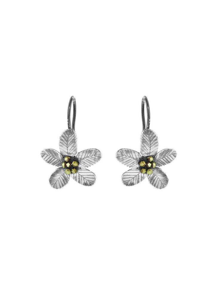 Himatsingka Pointed Daniel Flower Earrings