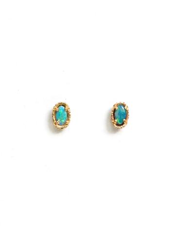 N+a New York Small Oval Opal Posts