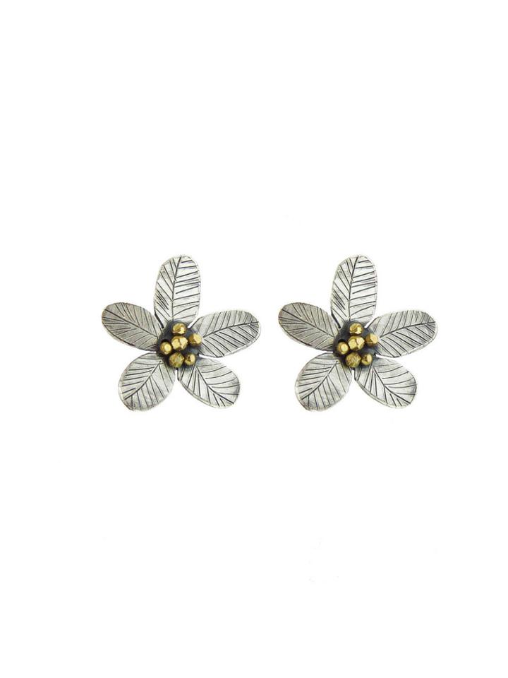 Himatsingka Pointed Daniel Flower Studs