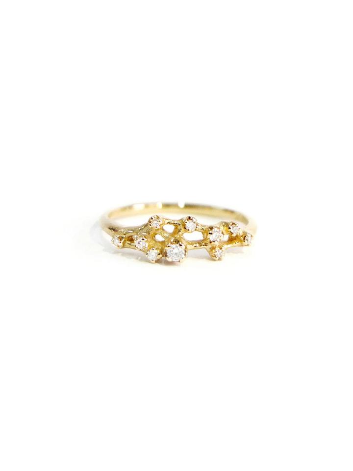 N+a New York Small Cluster Diamond Ring