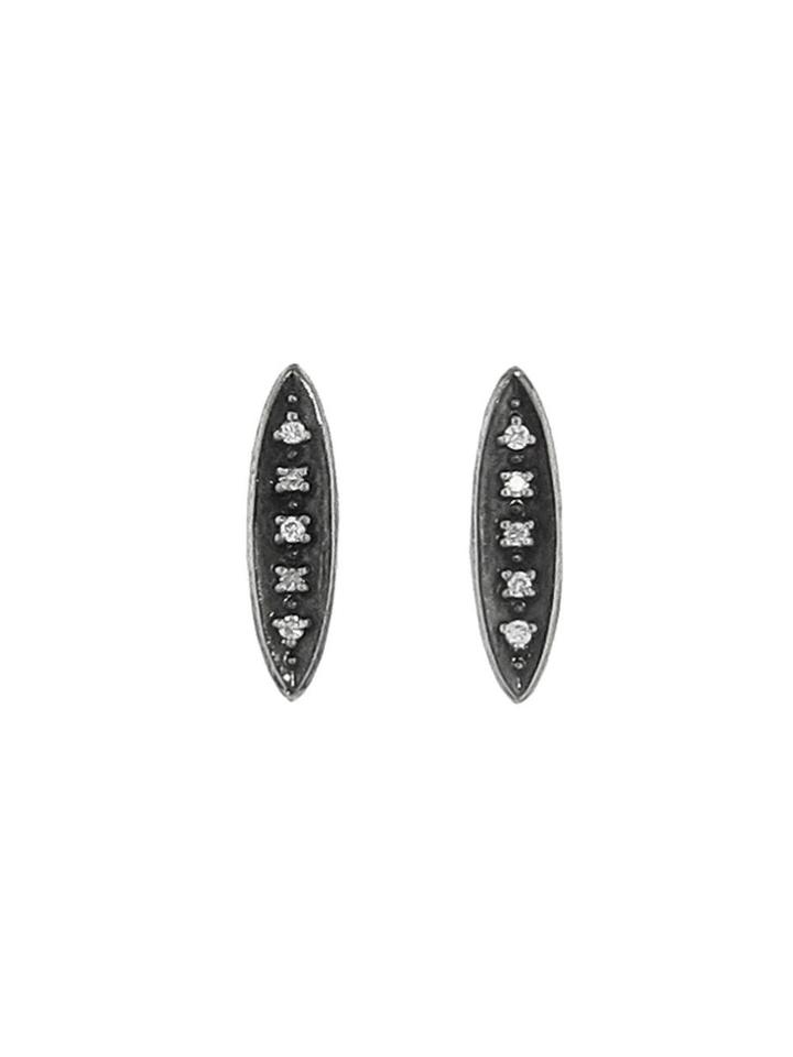 Workhorse Yahaloma Studs