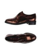 Niu Loafers