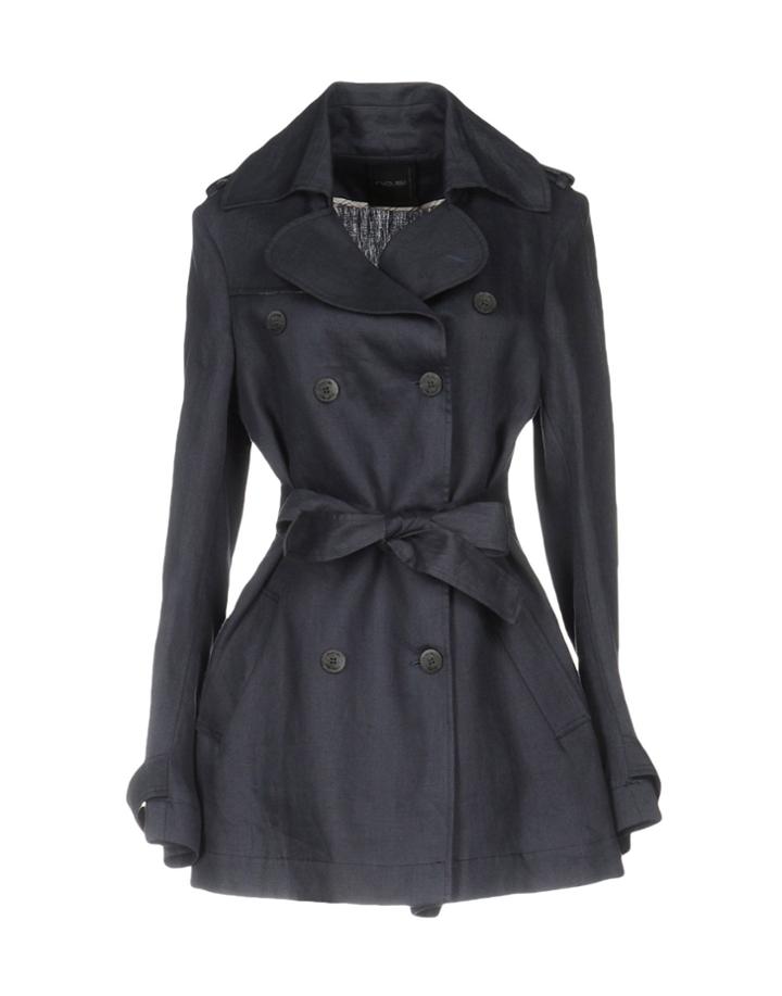 No. Si Overcoats