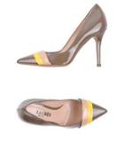 Laur N Pumps