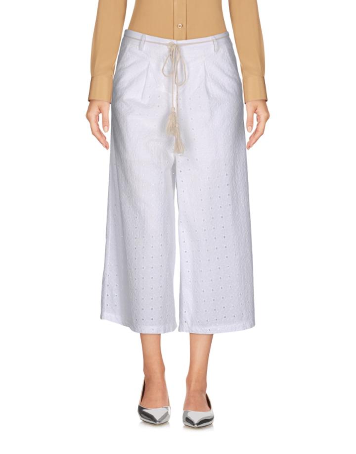 Humility 3/4-length Shorts
