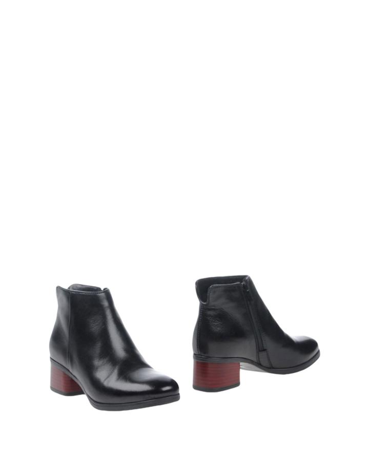 Fabbrica Deicolli Ankle Boots