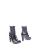 Si By Sinela Ankle Boots