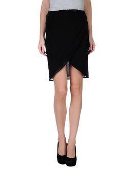 Isabel Benenato Knee Length Skirts