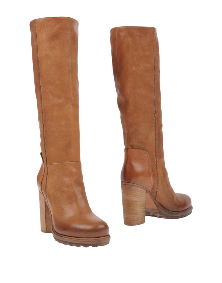 Vic Booties