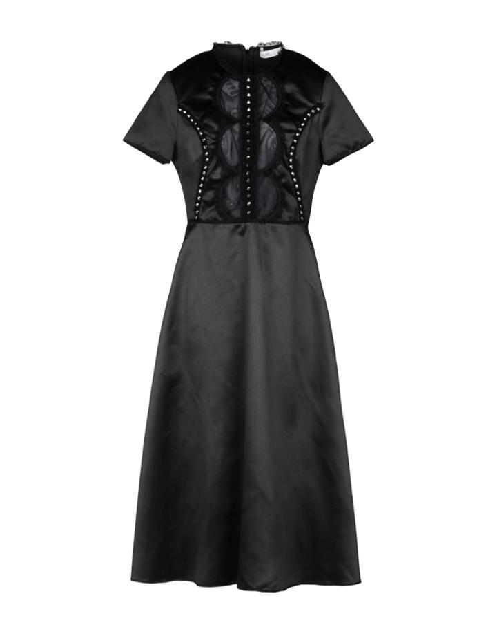 Flive 3/4 Length Dresses
