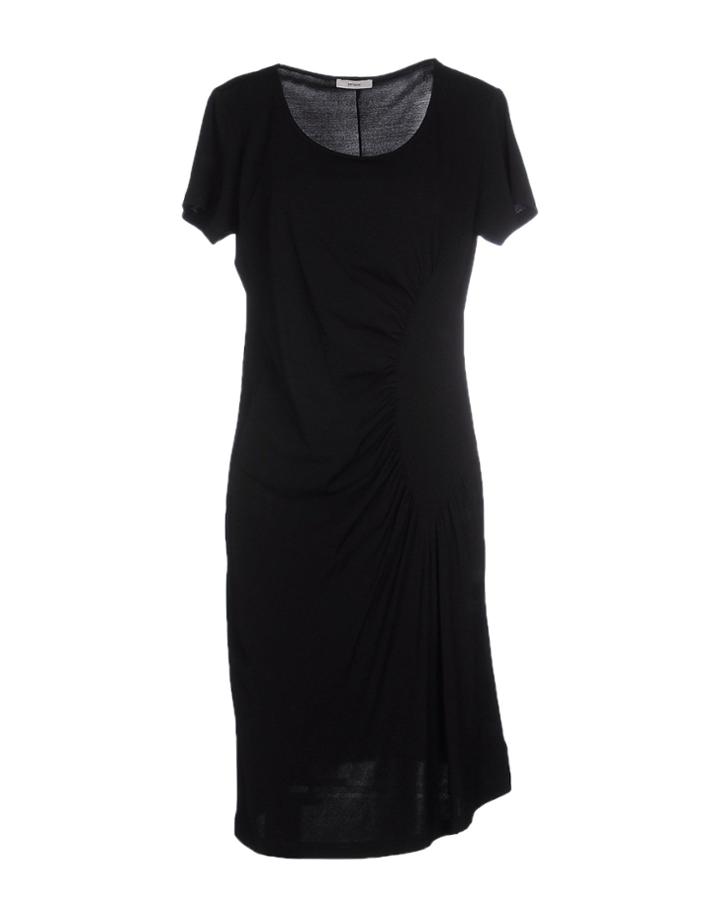 Persona Knee-length Dresses