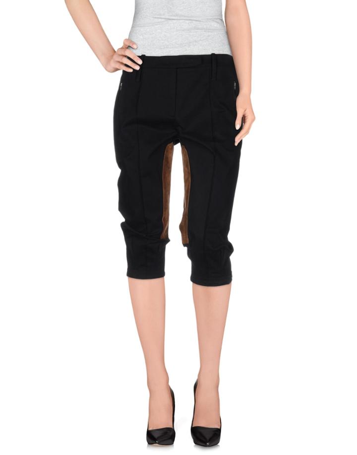 Hood 3/4-length Shorts