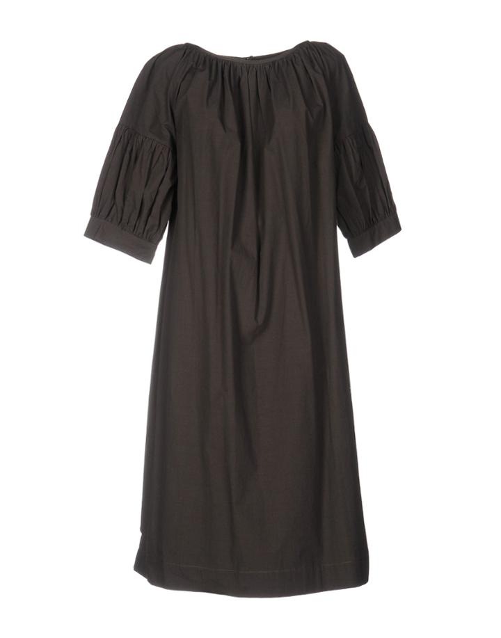 Bergfabel Knee-length Dresses