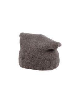 Manostorti Hats