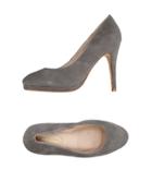 Sargossa Pumps