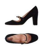 Mal Parmi Pumps