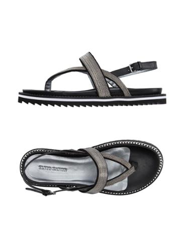 Elvio Zanon Toe Strap Sandals