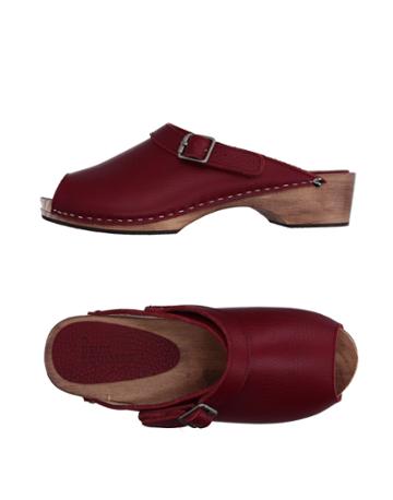 Deux Souliers Mules