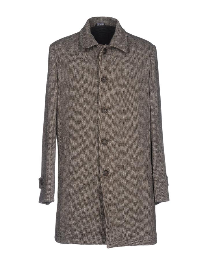 Dascudi Overcoats