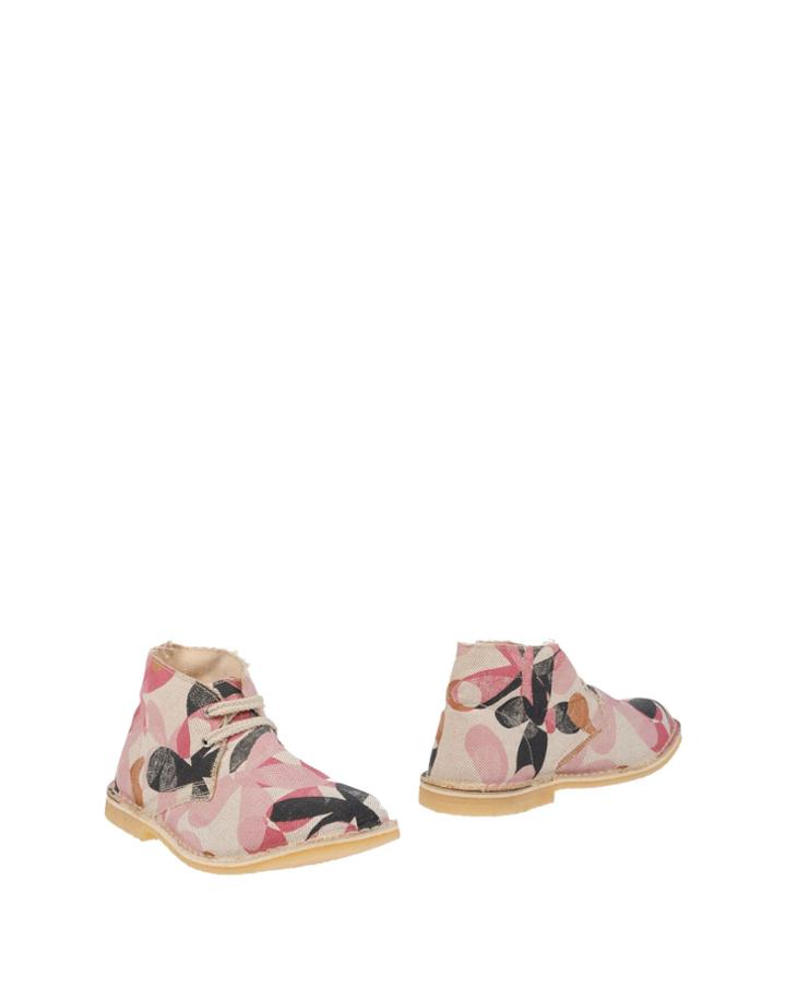 Kapogiro Ankle Boots